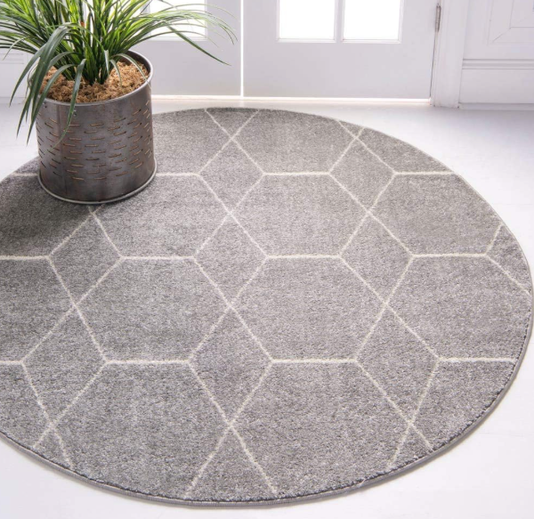 Round Rug: Geometric Pattern, Non-Slip, Low-Pile